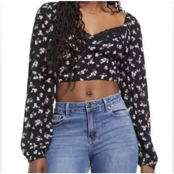 BP Lace Trim Black Floral Smocked Crop Sweetheart Neckline Long Sleeve Small - Picture 1 of 8